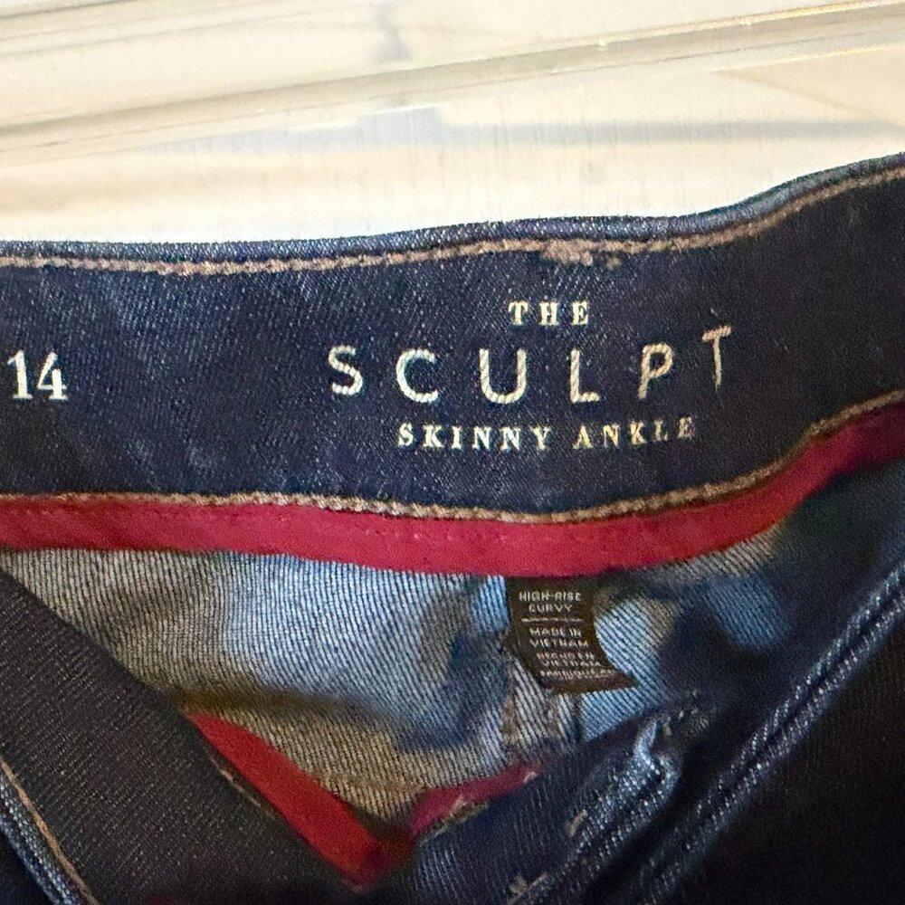 WHBM Curvy High-Rise Sculpt SKINNY Ankle Jeans 14 Curvy fit Like New